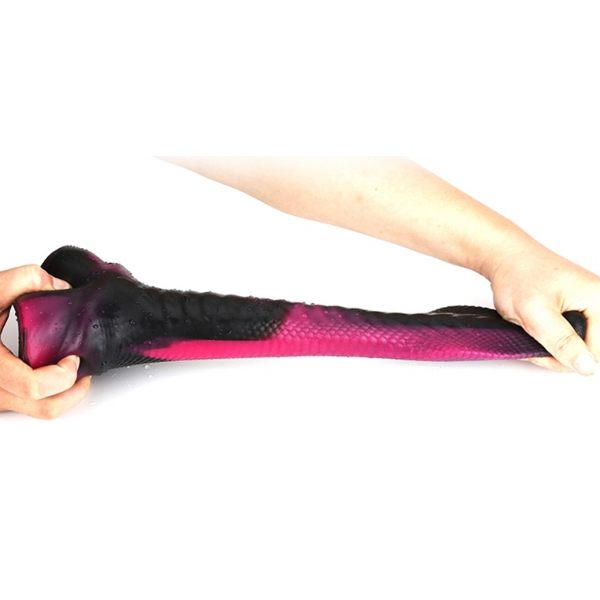 Cobra Deluxe Silikondildo 25 x 7.7cm