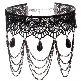 Collana tripla in pizzo nero