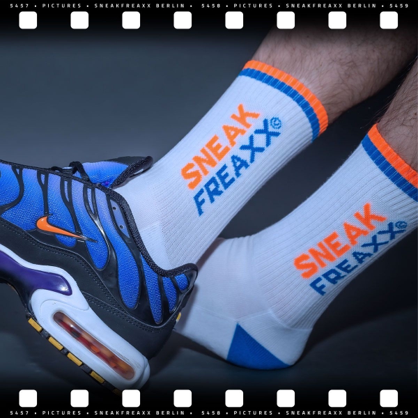 SNIFF IT 2 Socks White-Orange-Blue