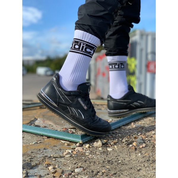 addiction Socks "sporty black-black"