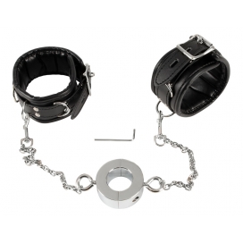 Fetish Collection Menottes et Ballstretcher Link Ball Diamètre 32 mm | Poids 395g