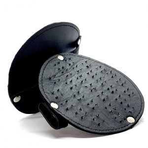 Handpaddle met spikes Vampire Pad Zwart