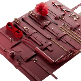 LuxuryFantasy Kit BDSM de 11 piezas Clarissa Red