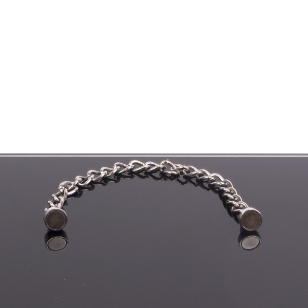 Magnetic clamp for nipple with chain